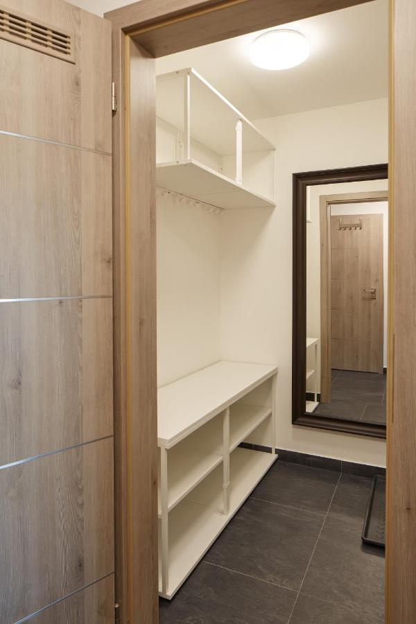 Lucni Apartman Tymiana แชร์นีดุล ภายนอก รูปภาพ